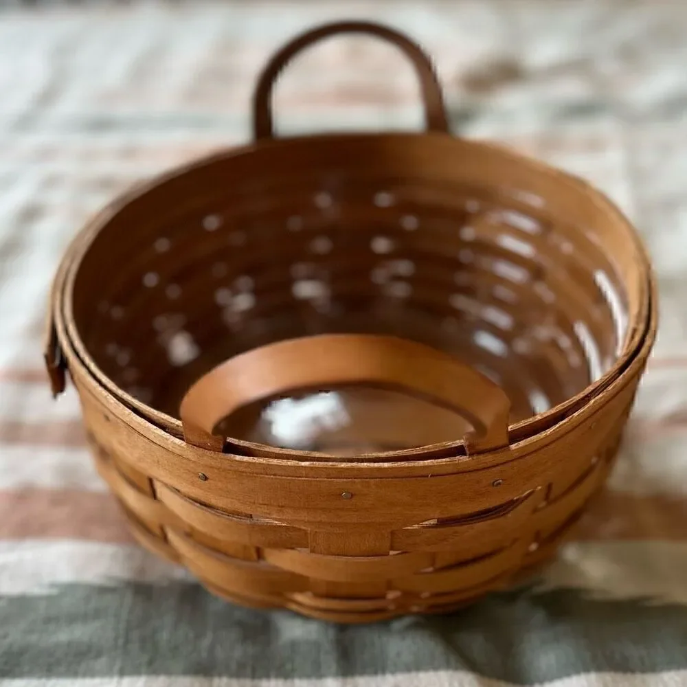 Longaberger 1995 Round Darning Basket with Leather Handles and Plastic Liner